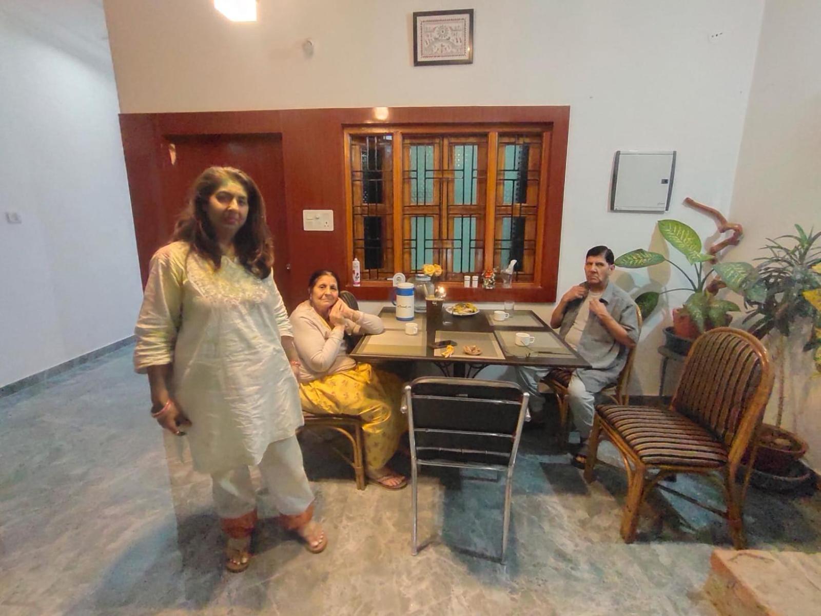 Khajuraho Glory Homestay ภายนอก รูปภาพ