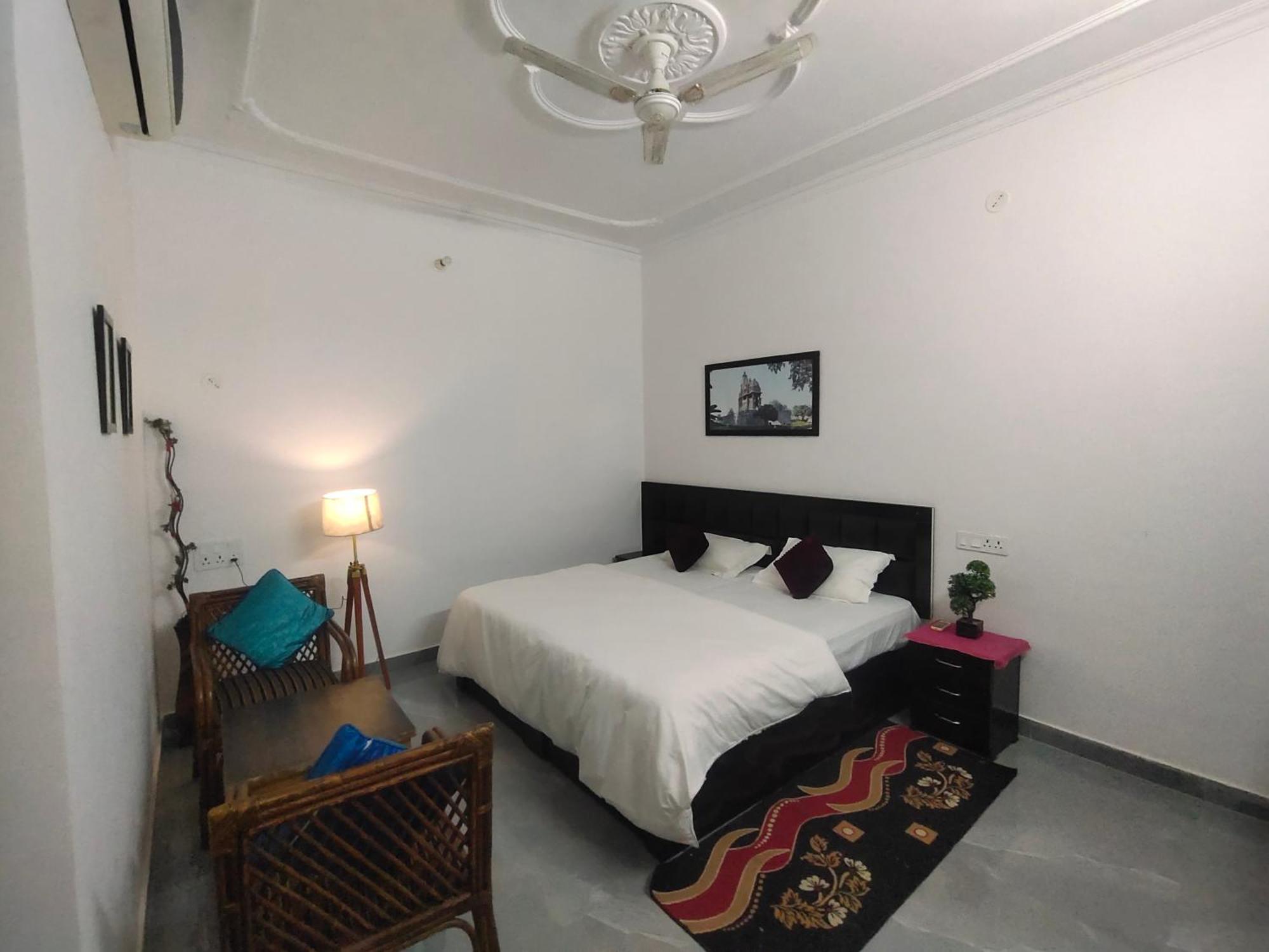 Khajuraho Glory Homestay ภายนอก รูปภาพ