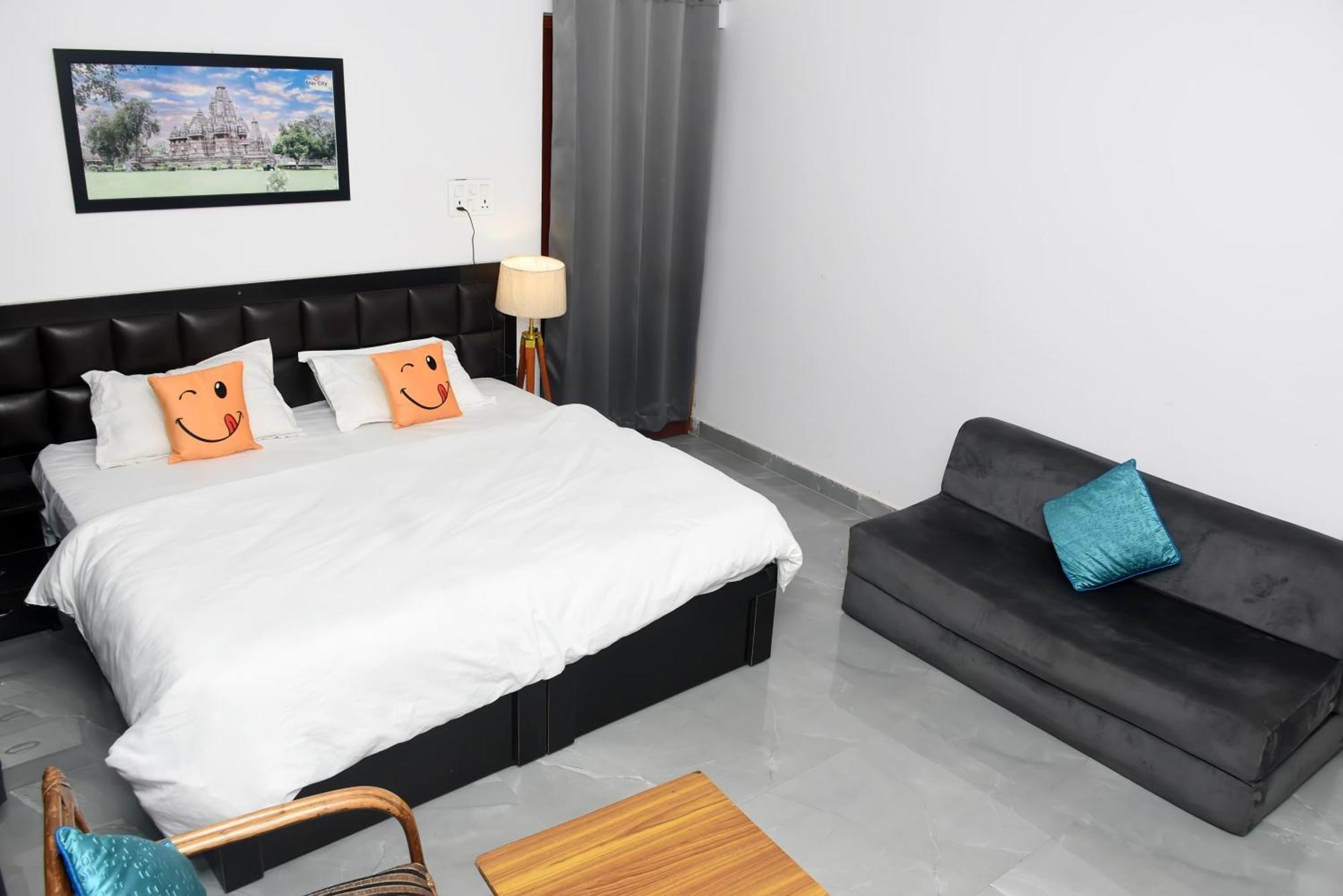 Khajuraho Glory Homestay ภายนอก รูปภาพ